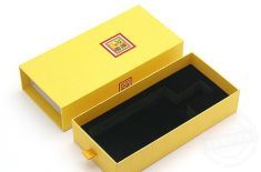 酒盒包裝 當(dāng)今社會(huì)中酒盒包裝有何優(yōu)勢(shì)[吉彩四方]包裝印刷定制